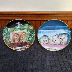 8” FRANKLIN MINT round decorative kitten cat plates.